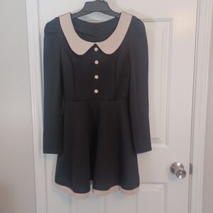 Mid Century Modern Blk Mini Dress With Wide Creme Collar Sz S